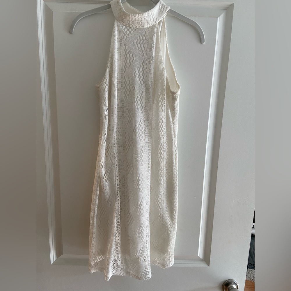 Beautiful white lace body-con dress, made in Australia!